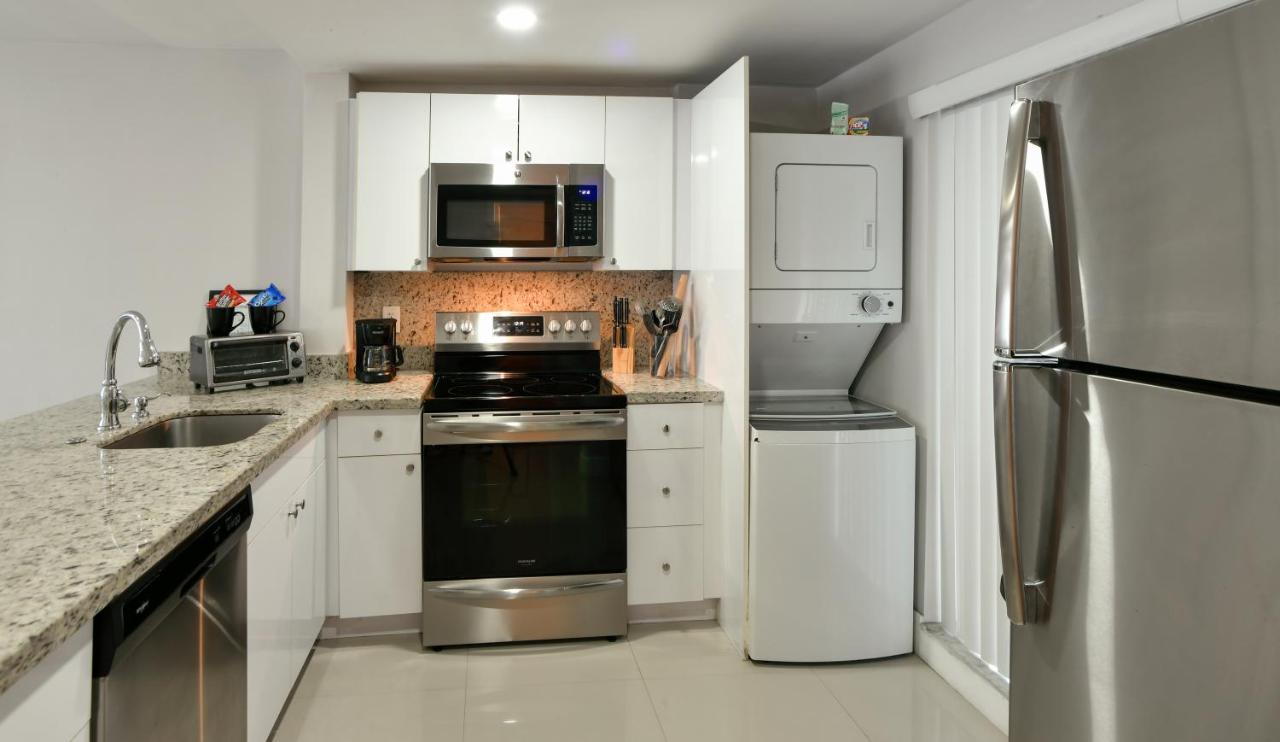 Designer River View Apartments Fort Lauderdale Eksteriør billede
